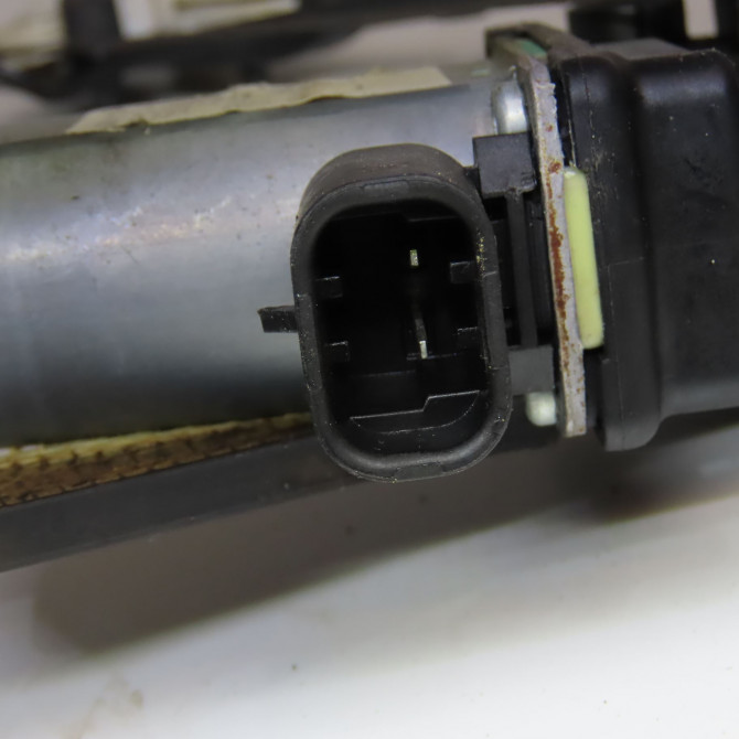 Mecanisme+moteur leve-glace avg occasion FIAT 500 II 500 II Phase 1 2007-07-01->2016-03-31 1.2i 69ch 52204608 3