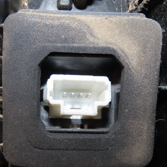 Feu arrière gauche occasion RENAULT SCENIC III Phase 3 04-2013->... 1.5 DCI 110ch 265550386R 3