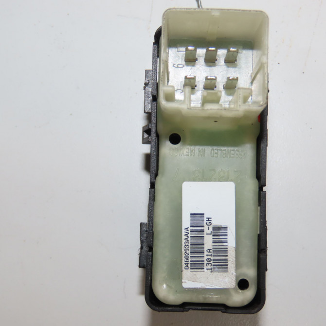 Commande leve-glace porte arrière gauche occasion JEEP 146 Phase 1 04-1995->04-1999 2.2 CRD 136ch 2