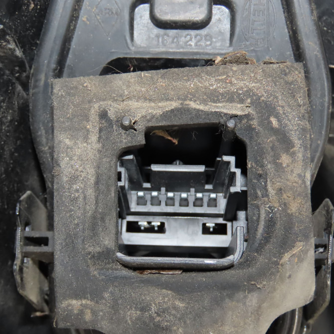 Feu arrière droit occasion RENAULT SCENIC II Phase 2 09-2006->04-2009 1.5 DCI 105ch 8200474327 3