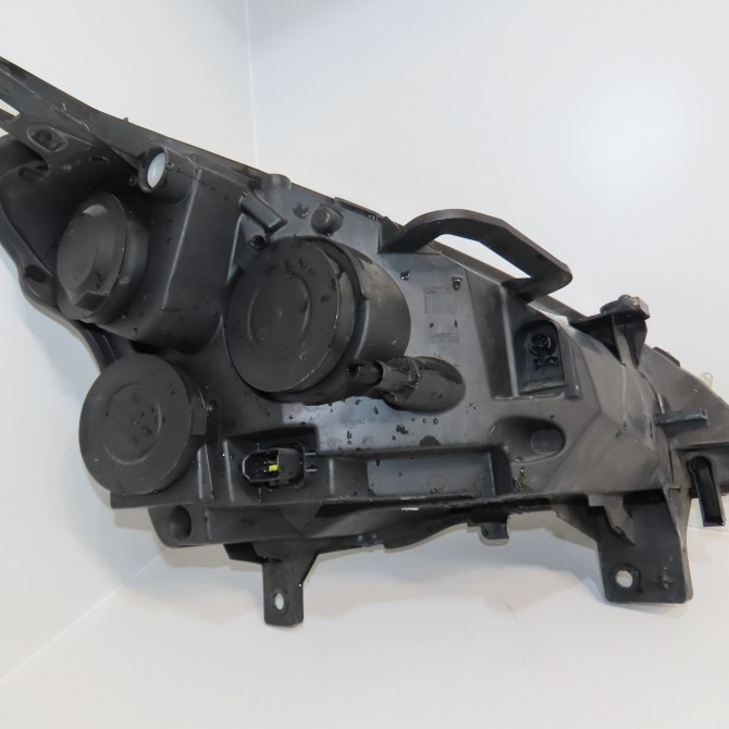 Phare gauche occasion PEUGEOT PARTNER II Phase 3 04-2015->... 1.6 BlueHDI 100ch 9806306180 2