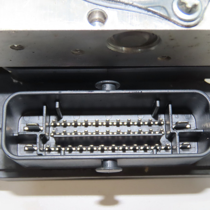 Unité hydraulique ABS occasion PEUGEOT PARTNER II Phase 3 04-2015->... 1.6 BlueHDI 100ch 1616515580 3