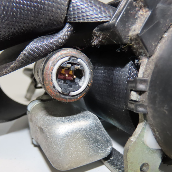 Ceinture avant gauche occasion PEUGEOT 207 Phase 1 04-2006->06-2013 1.4 HDI 70ch 8975CE 4