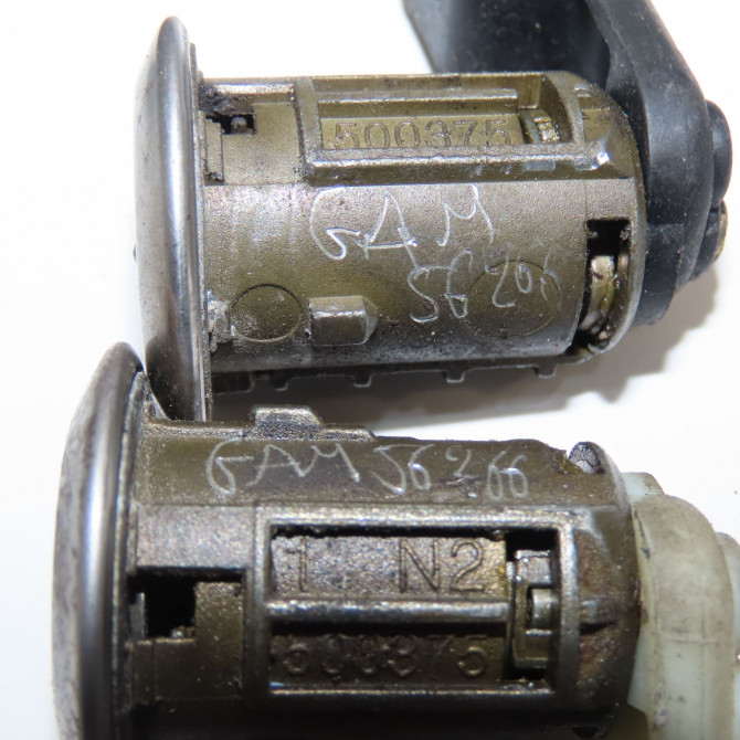 Kit serrures + antivol occasion RENAULT CLIO II Phase 2 06-2001->07-2006 1.5 DCI 80ch 4