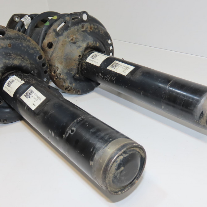 Amortisseur avant droit occasion VOLKSWAGEN TOURAN III Phase 1 06-2015->... 5QA413031AH 2