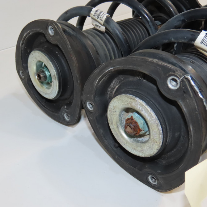 Amortisseur avant droit occasion VOLKSWAGEN TOURAN III Phase 1 06-2015->... 5QA413031AH 3