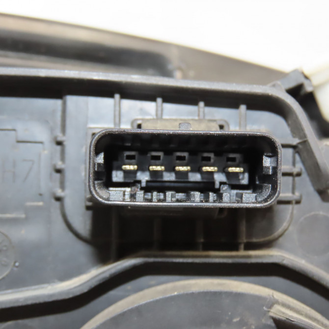 Phare gauche occasion RENAULT SCENIC III Phase 3 04-2013->... 1.6Dci 130ch 260605628R 3