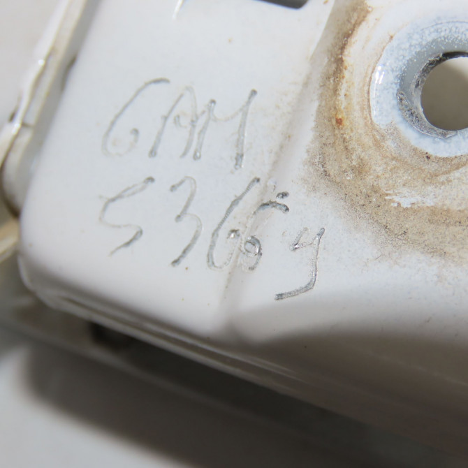 Volet de trappe carburant occasion VOLKSWAGEN 146 Phase 1 04-1995->04-1999 2.0 TDI 177ch 7C0809905B 3