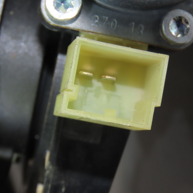 Mecanisme + moteur lève-glace avant droit occasion VOLKSWAGEN 146 Phase 1 04-1995->04-1999 2.0 TDI 177ch 7C0837462A 3