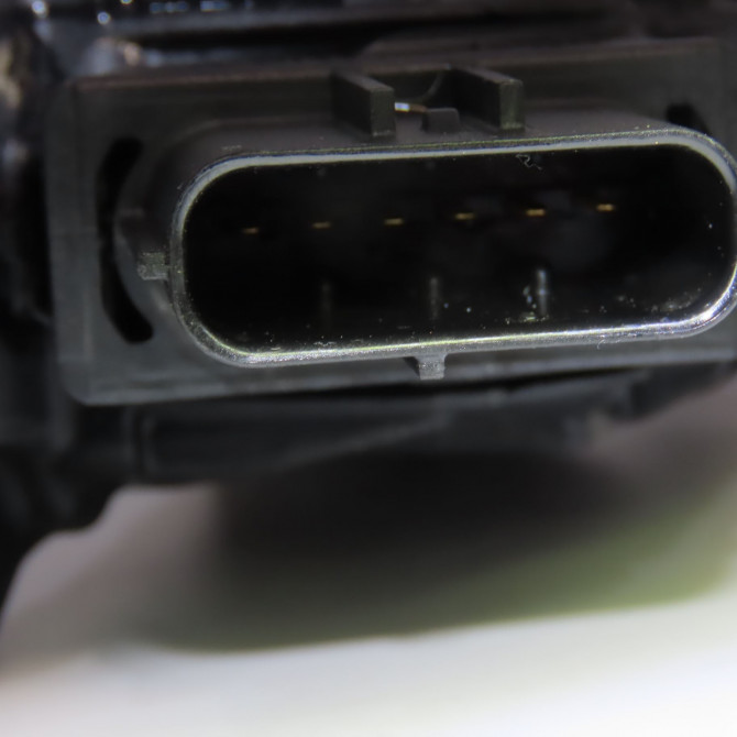 Potentiometre accelerateur occasion VOLKSWAGEN 146 Phase 1 04-1995->04-1999 2.0 TDI 177ch 3