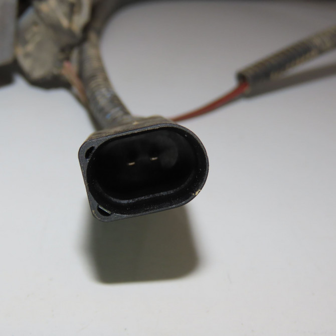 Serrure capot occasion VOLKSWAGEN 146 Phase 1 04-1995->04-1999 2.0 TDI 177ch 7C0823509A 3