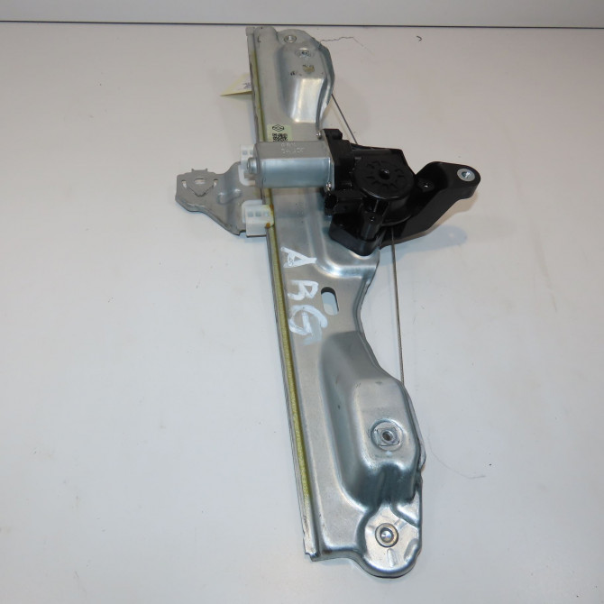 Mecanisme+moteur leve-glace arg occasion RENAULT KADJAR Phase 1 06-2015->... 1.2 TCE 130ch 827014EA0A 1