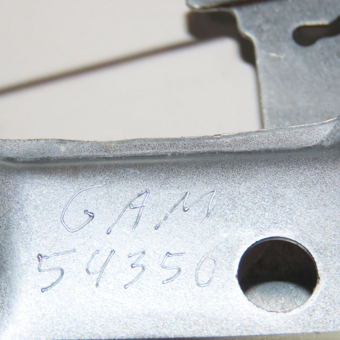 Mecanisme+moteur leve-glace arg occasion RENAULT KADJAR Phase 1 06-2015->... 1.2 TCE 130ch 827014EA0A 4