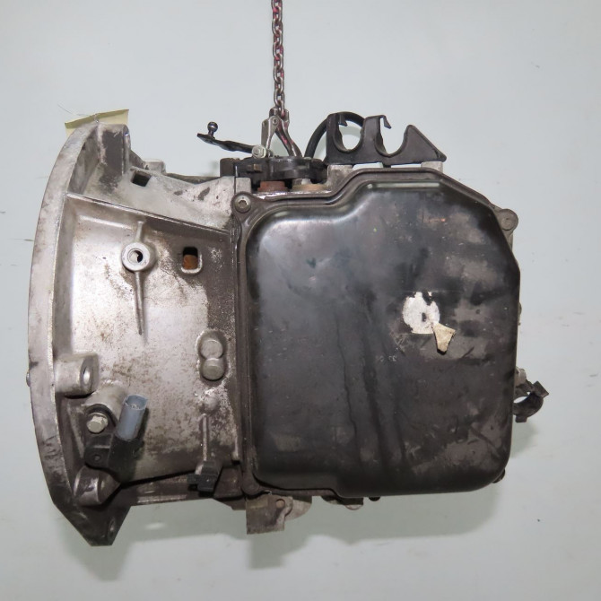 Boîte à vitesse automatique occasion RENAULT SCENIC II Phase 1 03-2004->09-2006 1.9 DCI 130ch 8200392483 2