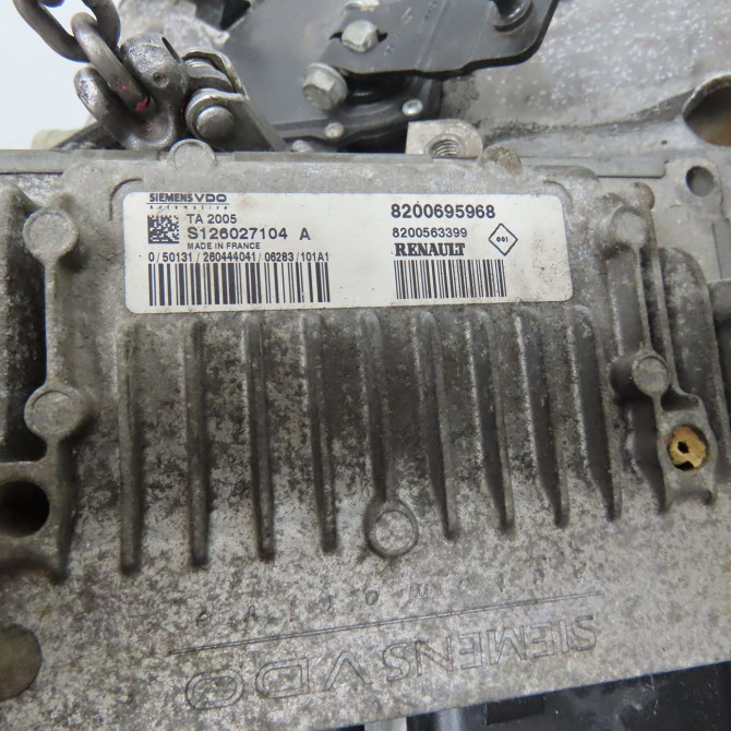 Boîte à vitesse automatique occasion RENAULT SCENIC II Phase 1 03-2004->09-2006 1.9 DCI 130ch 8200392483 6