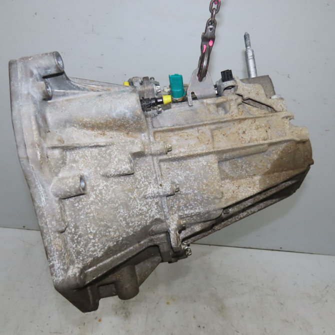 Boîte à vitesse mecanique occasion DACIA DUSTER Phase 2 09-2013->... 320105198R 2