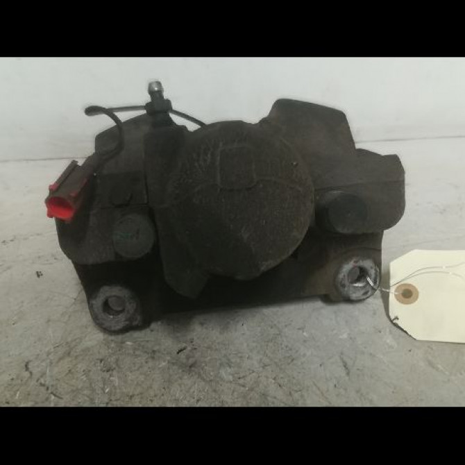 Etrier de frein avant gauche occasion ALFA ROMEO 159 Phase 1 09-2005->05-2013 1.9 JTDm 150ch 71793138 1