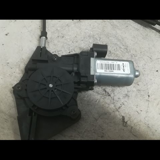 Mecanisme + moteur lève-glace avant droit occasion ALFA ROMEO 159 Phase 1 09-2005->05-2013 1.9 JTDm 150ch 71740121 2