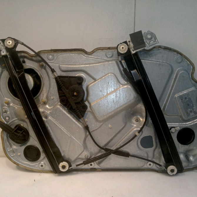 Mecanisme + moteur lève-glace avant droit occasion ALFA ROMEO 159 Phase 1 04-1995->04-1999 1.9 JTDM 150ch 71740121 1