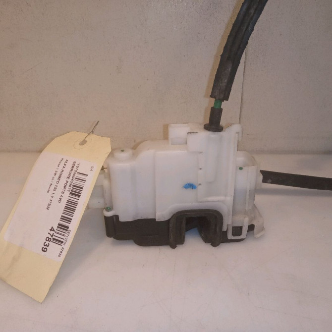 Serrure porte avd occasion ALFA ROMEO 159 Phase 1 04-1995->04-1999 1.9 JTDM 150ch 50513051 4