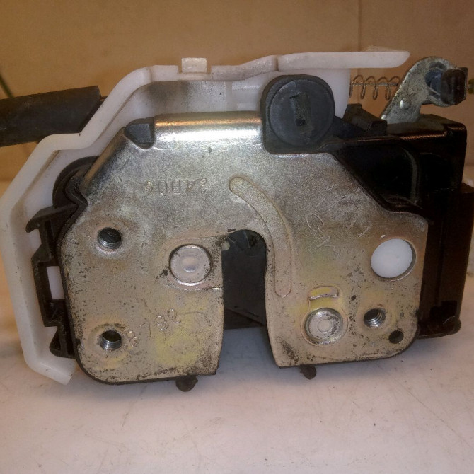 Serrure porte avd occasion ALFA ROMEO 159 Phase 1 04-1995->04-1999 1.9 JTDM 150ch 50513051 6