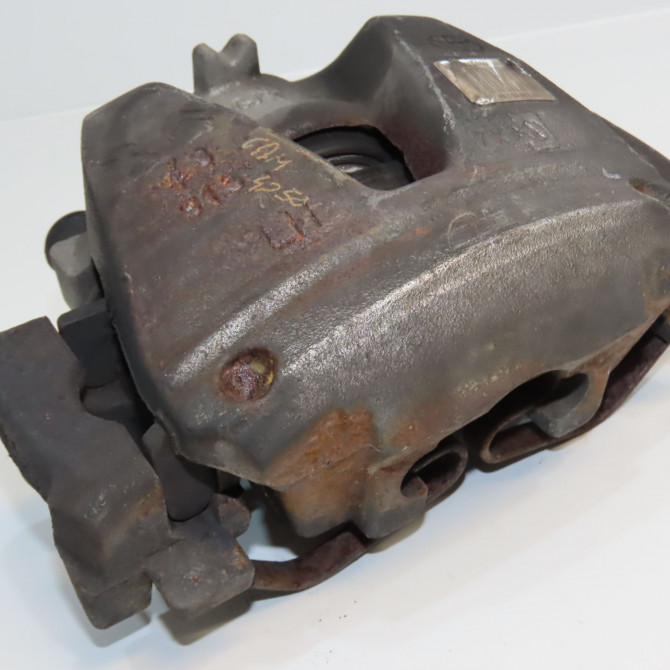 Etrier de frein avant gauche occasion CITROEN 146 Phase 1 04-1995->04-1999 2.0 BLUEHDI 180ch 1613260080 1