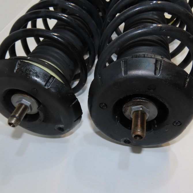 Amortisseur avant droit occasion CITROEN C3 II Phase 1 11-2009->02-2013 1.4i 75ch 5208F7 2