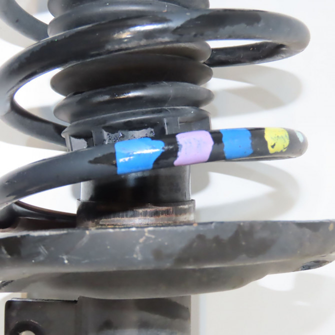 Amortisseur avant droit occasion CITROEN C3 II Phase 1 11-2009->02-2013 1.4i 75ch 5208F7 4