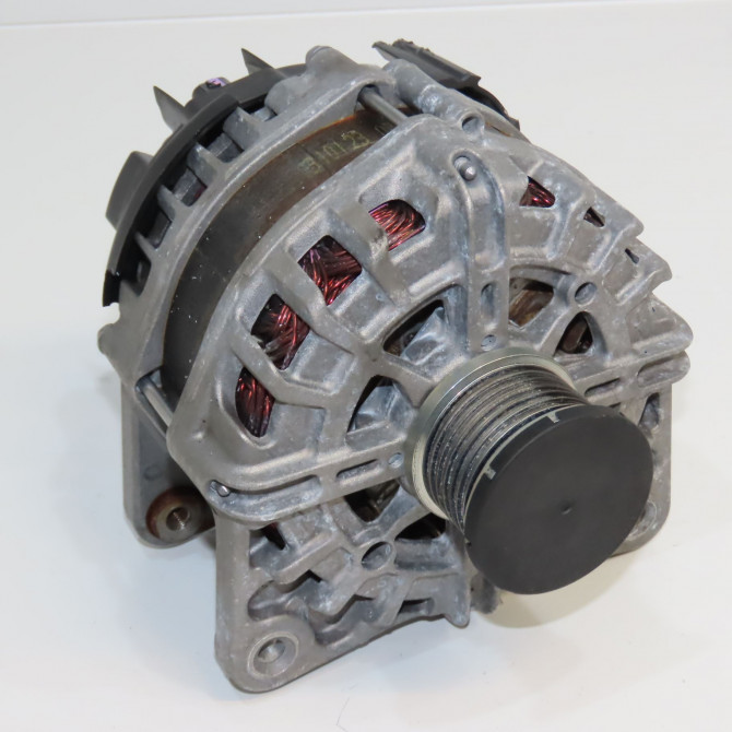 Alternateur occasion MASTER III 231005575R 1