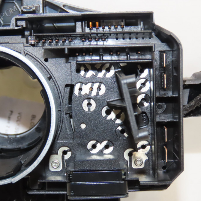 Bloc commodos occasion VOLKSWAGEN POLO IV Phase 2 05-2005->09-2009 1.4 TDI 70ch 6Q0953513D9B9 3