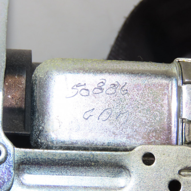 Ceinture avant droite occasion VOLKSWAGEN POLO IV Phase 2 05-2005->09-2009 1.4 TDI 70ch 6Q4857706HRAA 4