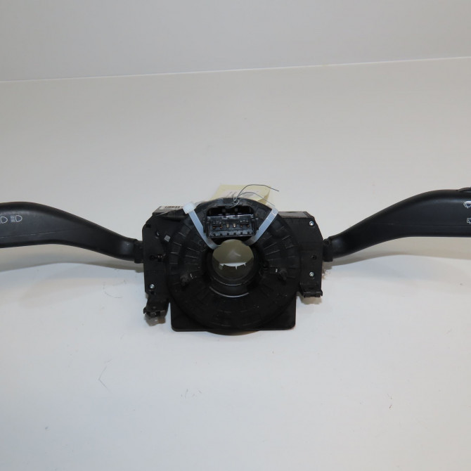 Bloc commodos occasion VOLKSWAGEN POLO IV Phase 2 05-2005->09-2009 1.4 TDI 70ch 6Q0953513D9B9 1