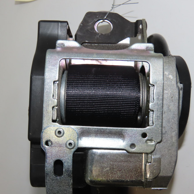 Ceinture avant gauche occasion VOLKSWAGEN POLO IV Phase 2 05-2005->09-2009 1.4 TDI 70ch 6Q4857705HRAA 2