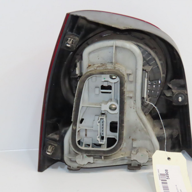 Feu arrière droit occasion VOLKSWAGEN POLO IV Phase 2 05-2005->09-2009 1.4 TDI 70ch 6Q6945096AB 2