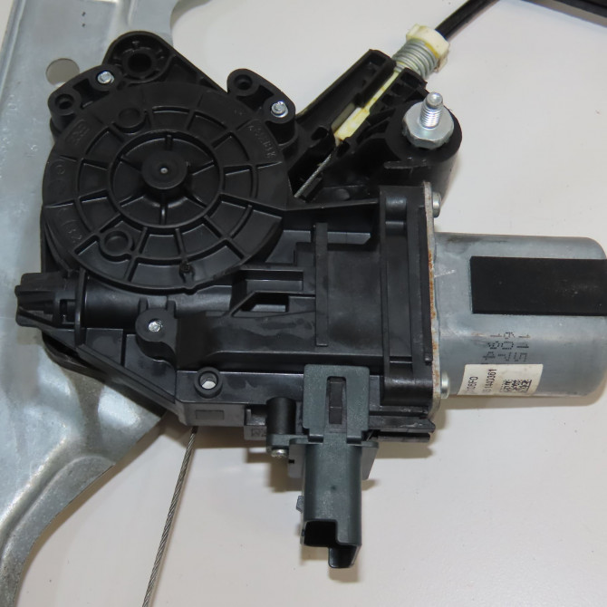 Mecanisme + moteur lève-glace avant droit occasion RENAULT MEGANE IV Phase 1 12-2015->... 1.5 DCI 8v 110ch 807208314R 3