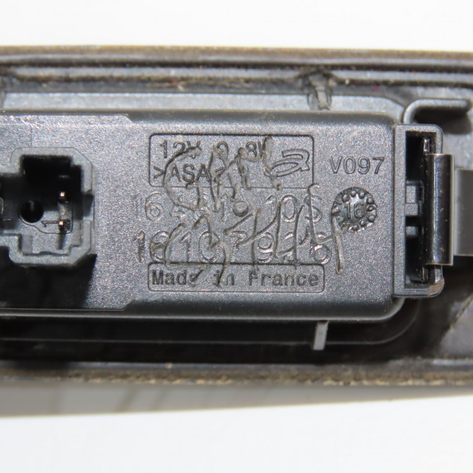 Eclaireur plaque de police g occasion VOLKSWAGEN TOURAN III Phase 1 06-2015->... 5NA943021 4