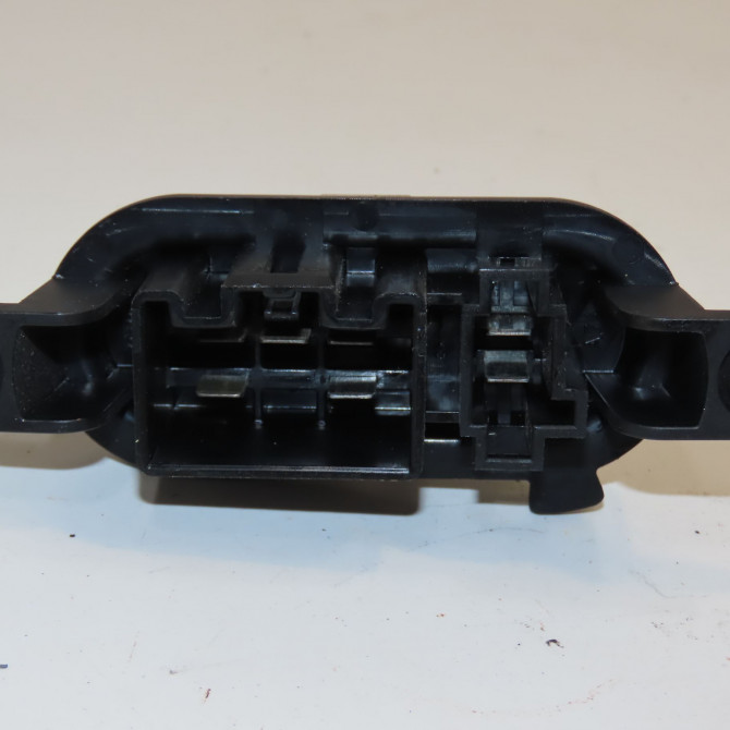 Resistance de chauffage occasion  7701068986 2