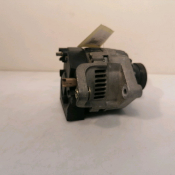 Alternateur occasion RENAULT CLIO II Phase 1 03-1998->06-2001 1.4i 8v 75ch 7700869600 4