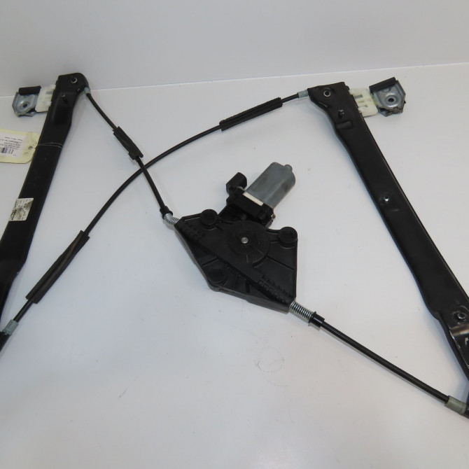 Mecanisme+moteur leve-glace avg occasion ALFA ROMEO 159 Phase 1 04-1995->04-1999 1.9 JTDm 120ch 71740175 2