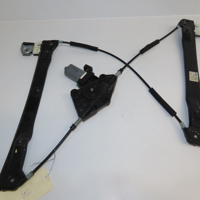 Mecanisme + moteur lève-glace avant droit occasion ALFA ROMEO 159 Phase 1 04-1995->04-1999 1.9 JTDm 120ch 71740121 2