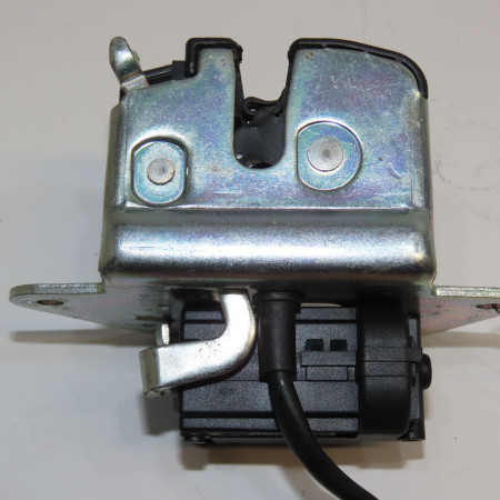 Serrure hayon occasion ALFA ROMEO 159 Phase 1 04-1995->04-1999 1.9 JTDm 120ch 50505990