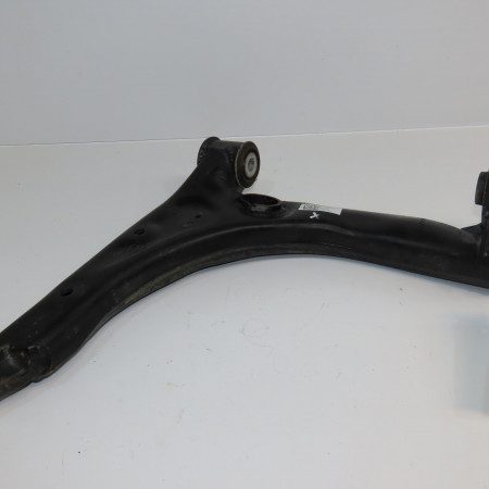 Triangle inf avg occasion VOLKSWAGEN 146 Phase 1 04-1995->04-1999 2.0 TDI 177ch 2N0407151P