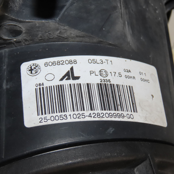 Phare droit occasion ALFA ROMEO 159 Phase 1 04-1995->04-1999 1.9 JTDm 120ch 60682088 4