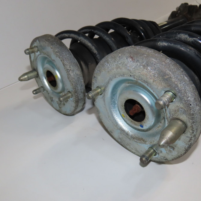 Amortisseur avant droit occasion ALFA ROMEO 159 Phase 1 04-1995->04-1999 1.9 JTDm 120ch 50515149 3