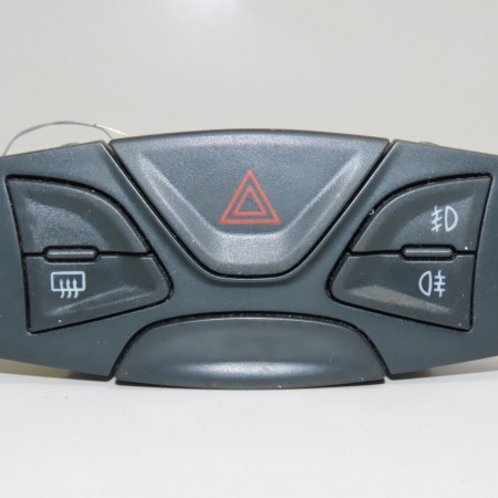 Bouton de warning occasion FORD KA II Phase 1 10-2008->... 1.2i 69ch 1571590