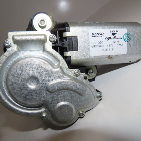 Moteur essuie-glace arrière occasion FORD KA II Phase 1 10-2008->... 1.2i 69ch 1671595