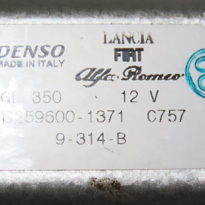 Moteur essuie-glace arrière occasion FORD KA II Phase 1 10-2008->... 1.2i 69ch 1671595 4