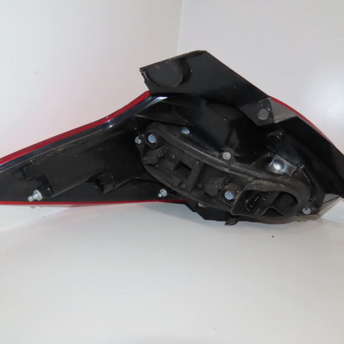 Feu arrière droit occasion FORD KA II Phase 1 10-2008->... 1.2i 69ch 1579394 2