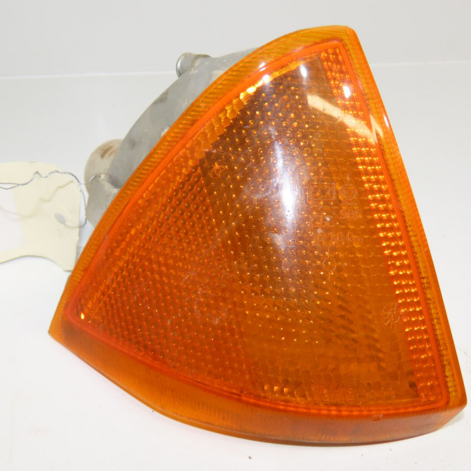 Clignotant droit occasion CITROEN AX Phase 1 01-1987->06-1991 1.0i 8v 45ch 95643742 1