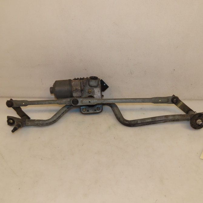 Moteur essuie-glace avant occasion RENAULT CLIO II Phase 2 06-2001->07-2006 1.5 DCI 65ch 7701207956 1